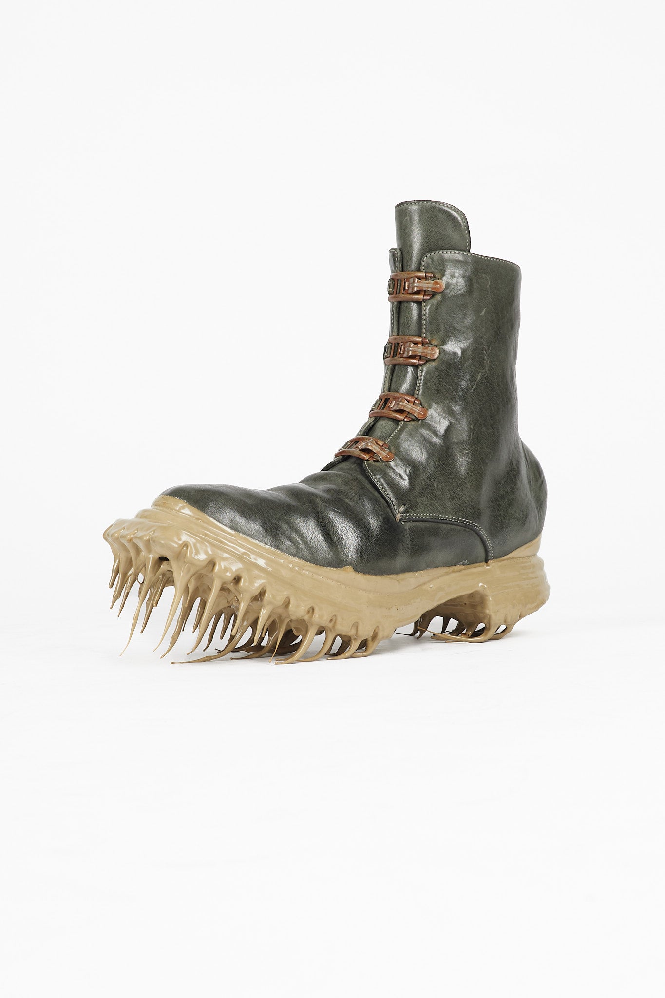 Object Dyed Goodyear Prosthetic Spur-Biter Drip Tank Combat
