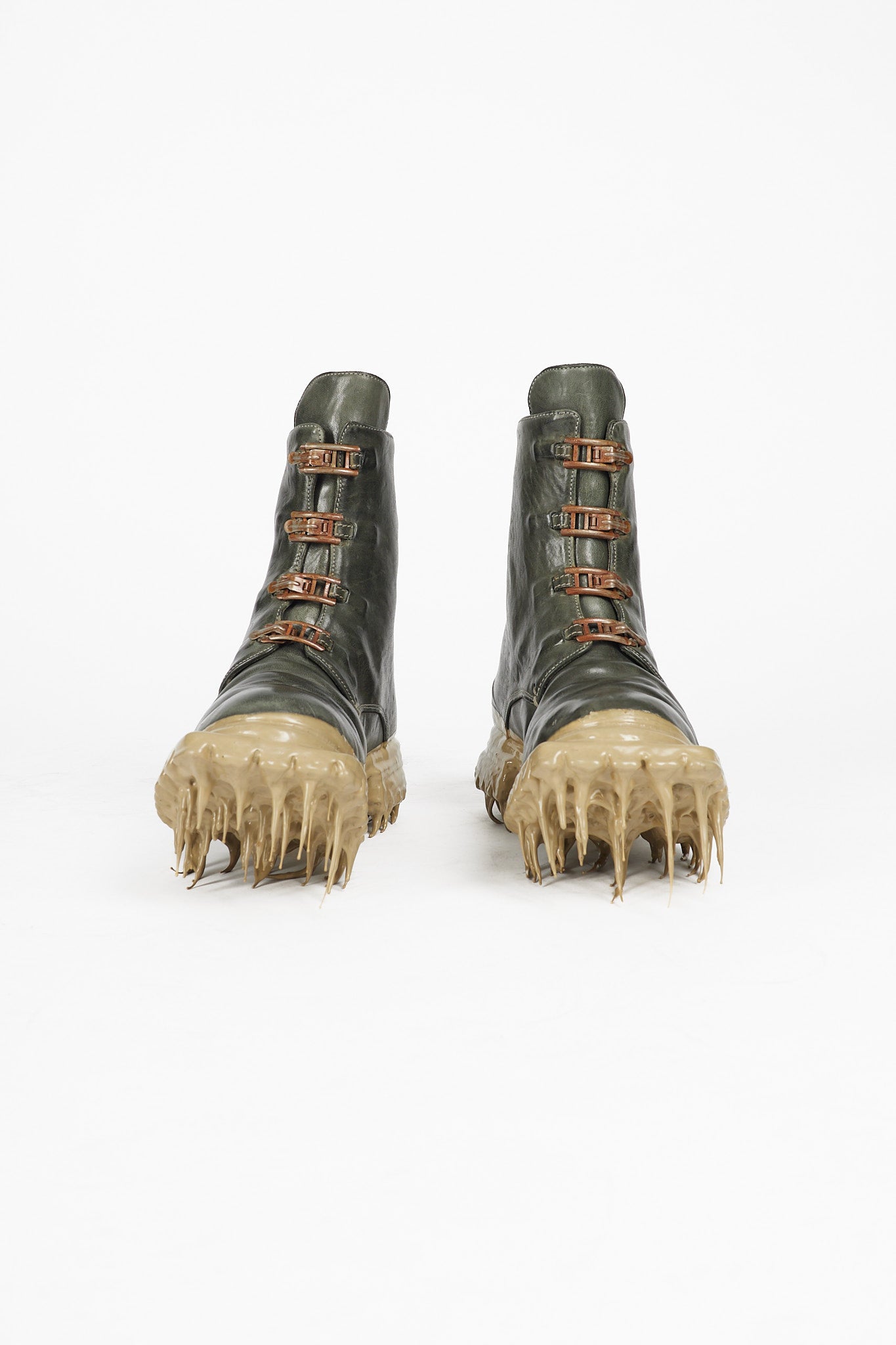 Object Dyed Goodyear Prosthetic Spur-Biter Drip Tank Combat
