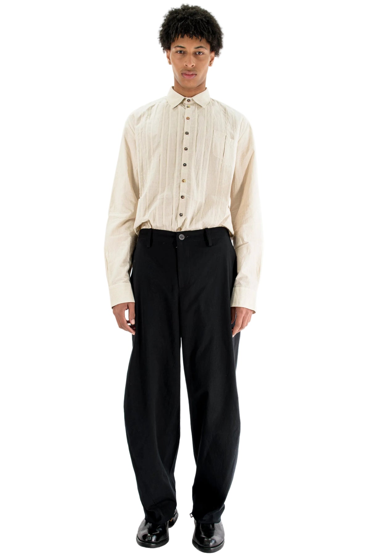 Angular-Pocket Cropped Trousers