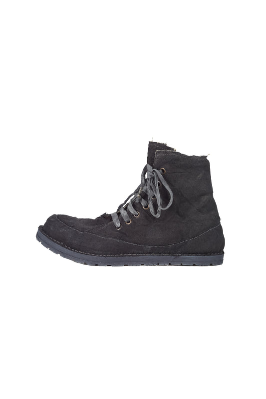 Limited Edition Sneaker