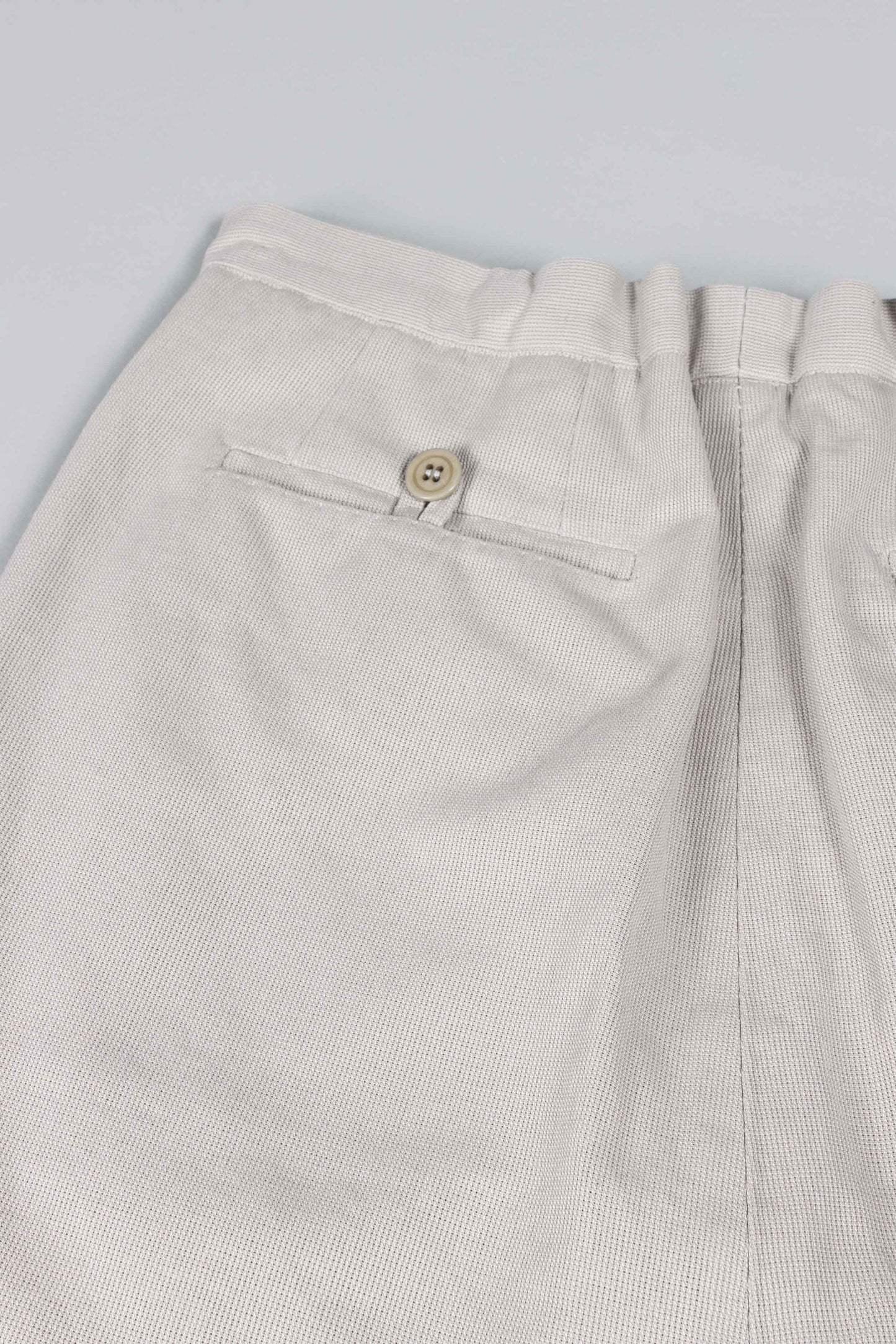 Stirred Chain Seam Long Crotch Knee Trousers