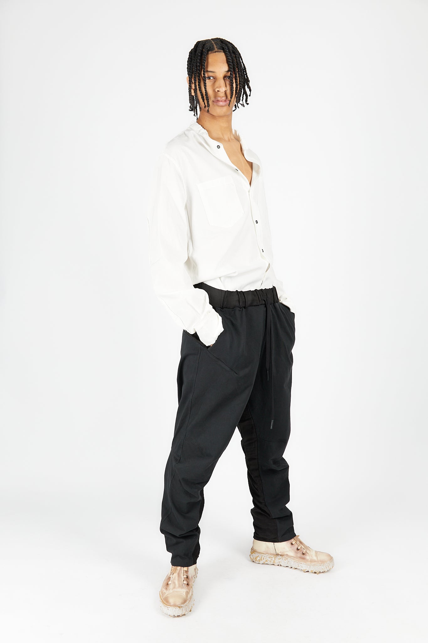 Cuffless Jogging Pants
