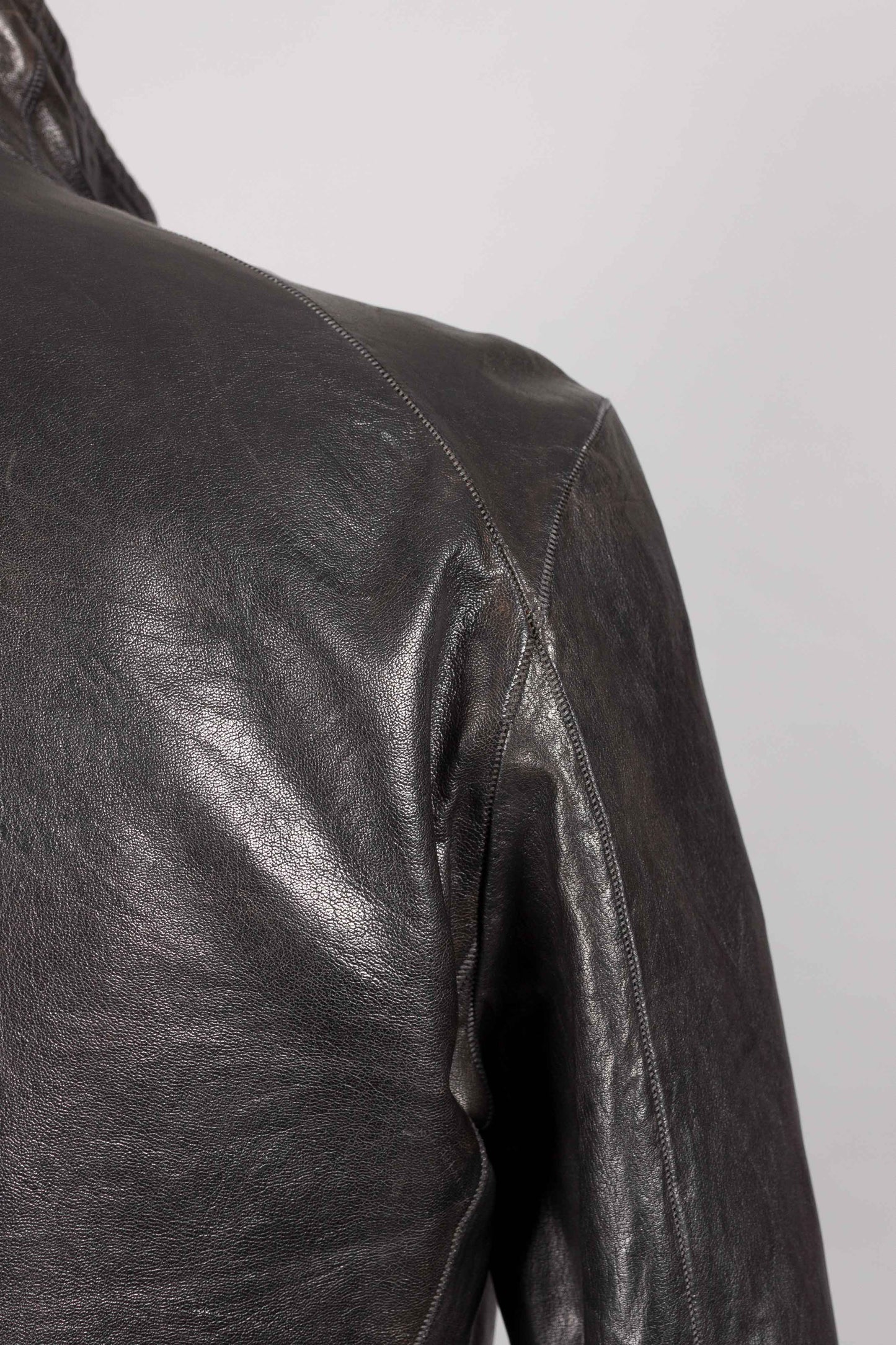 Object-Dyed Arthostic Elbow and Hands Leather Jacket