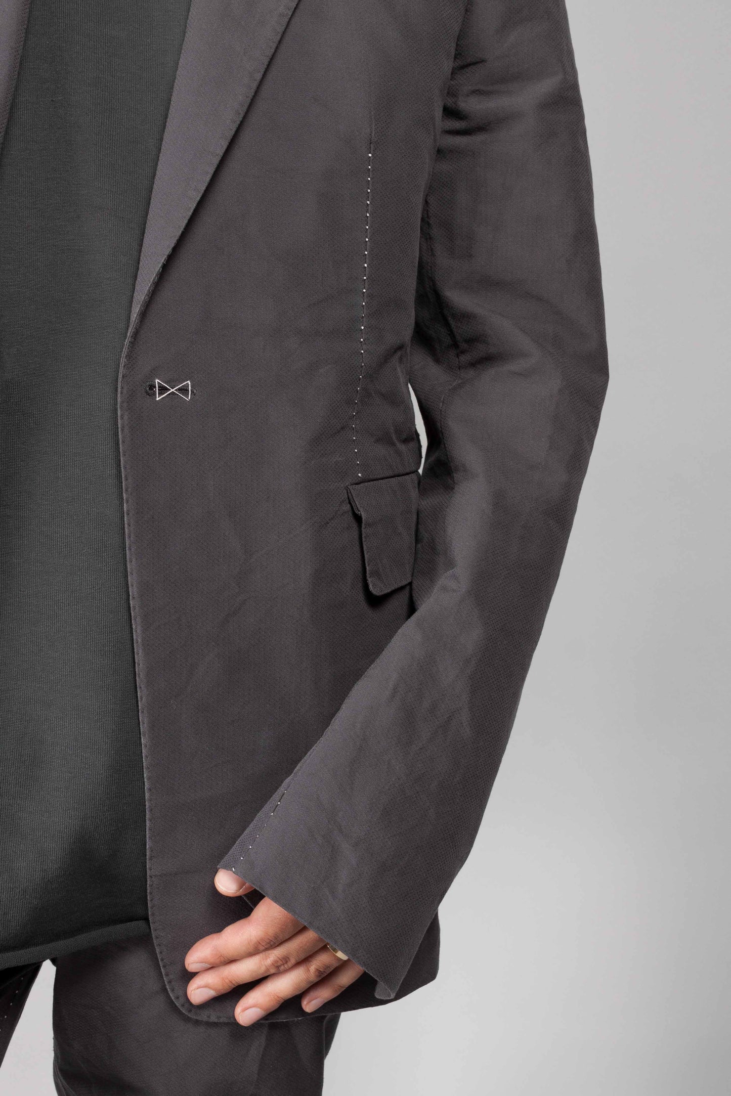 Unlined Contrast Meltchain Suit