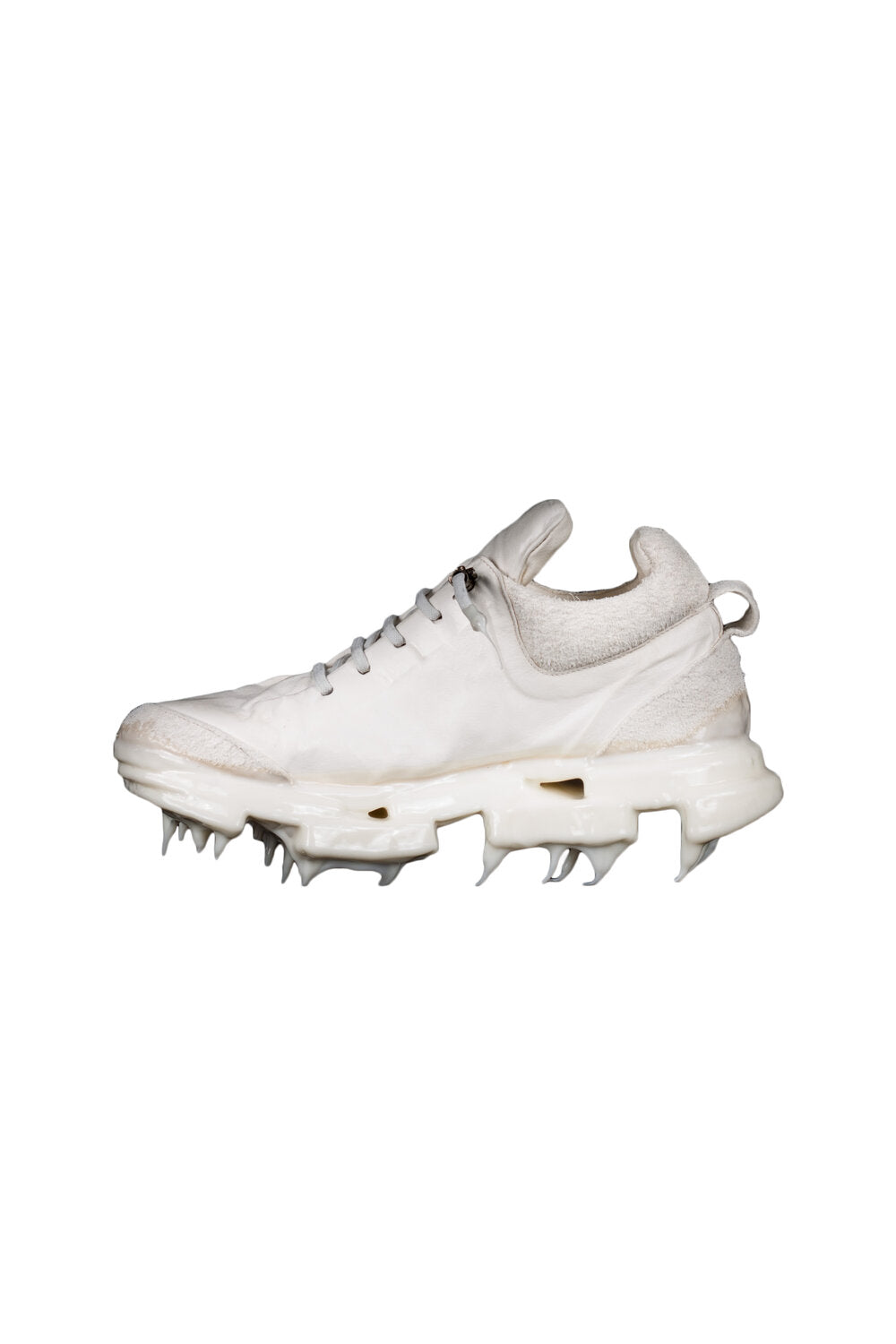 Iced Paper Dart Handled Low Top