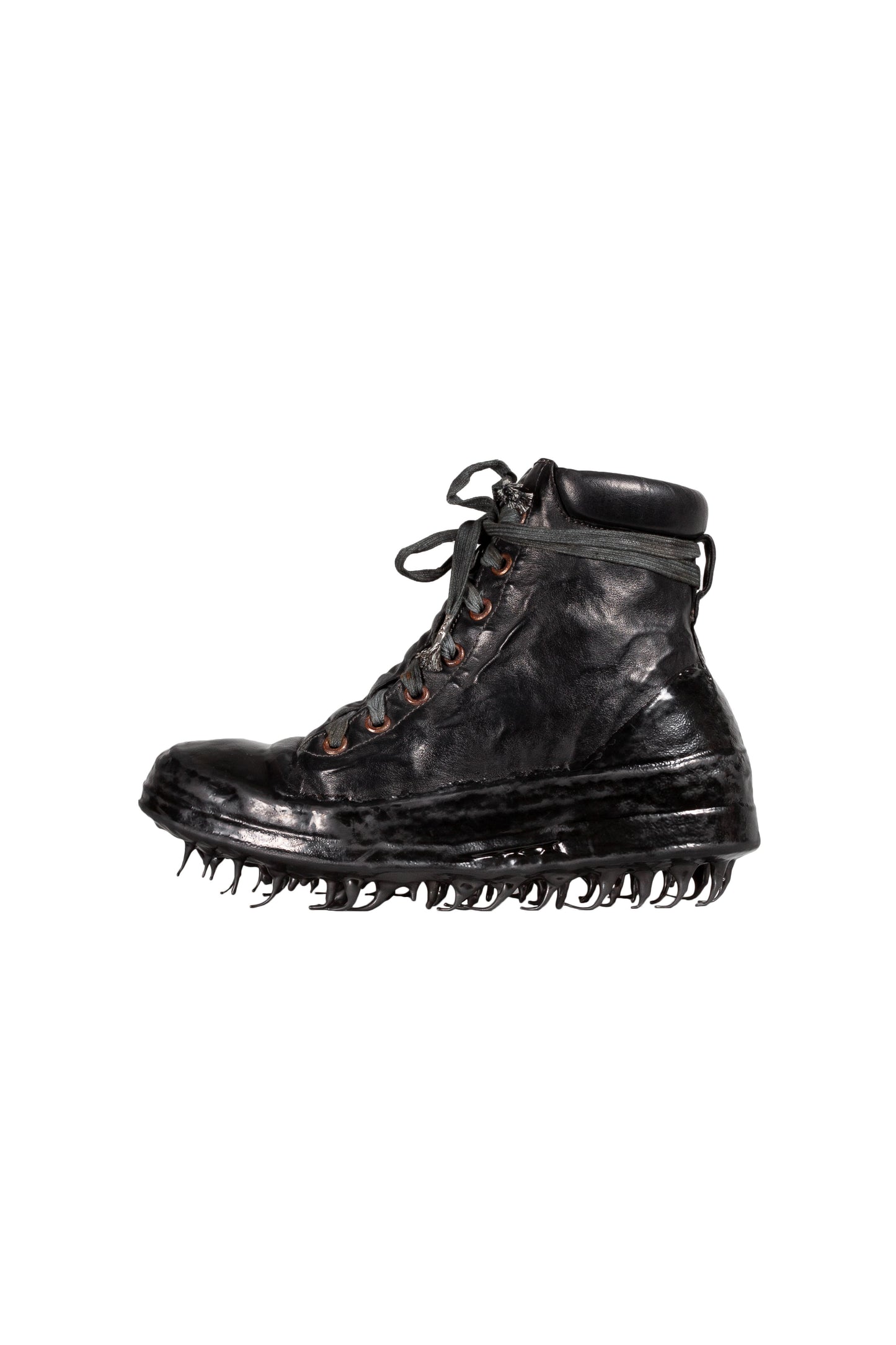 Object Dyed No-Seam Drip Rubber Sneaker