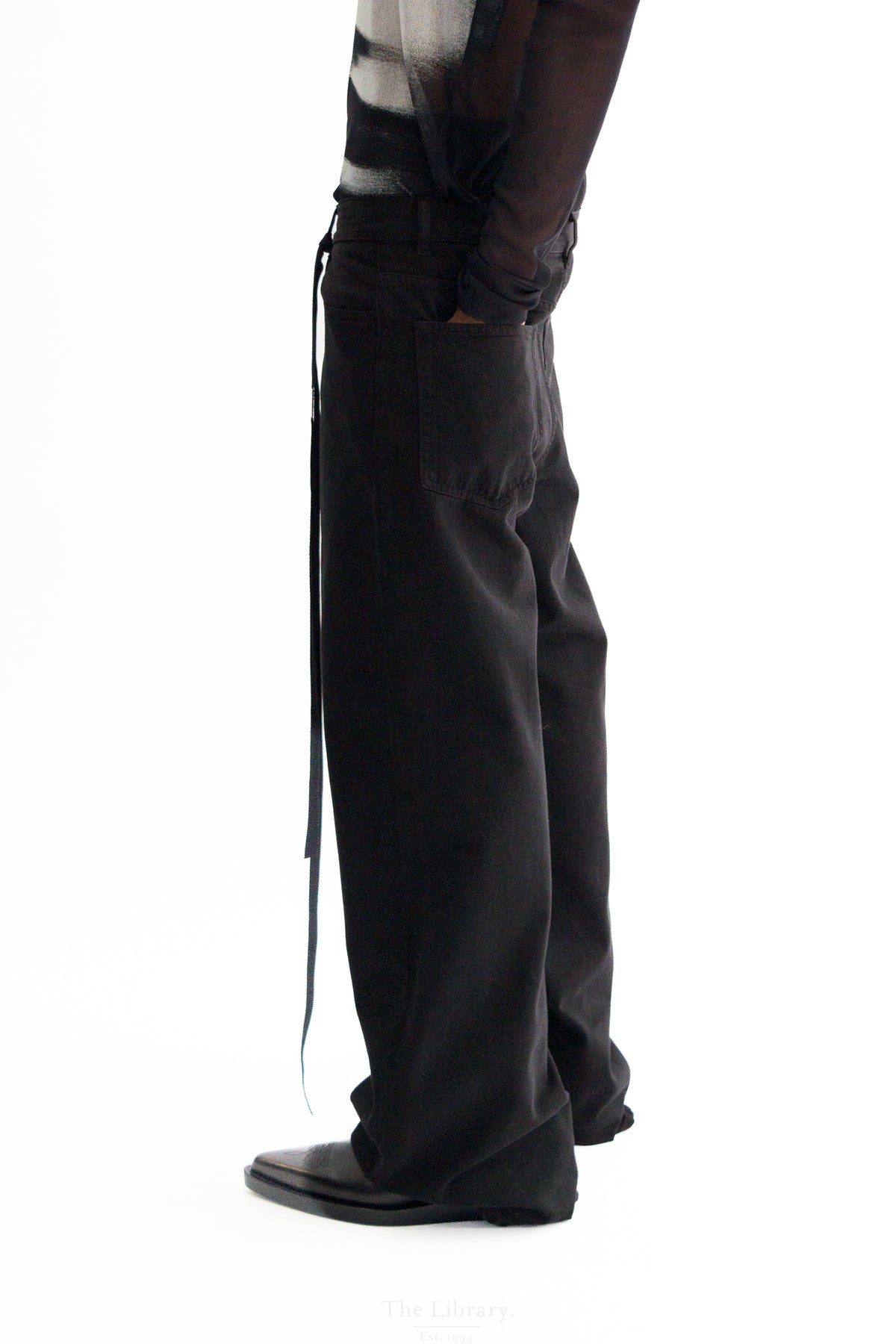 Modest 5-Pocket Relaxed Flared Trousers