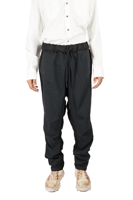 Cuffless Jogging Pants
