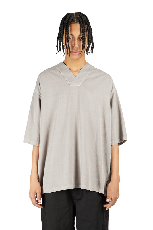 V Neck
