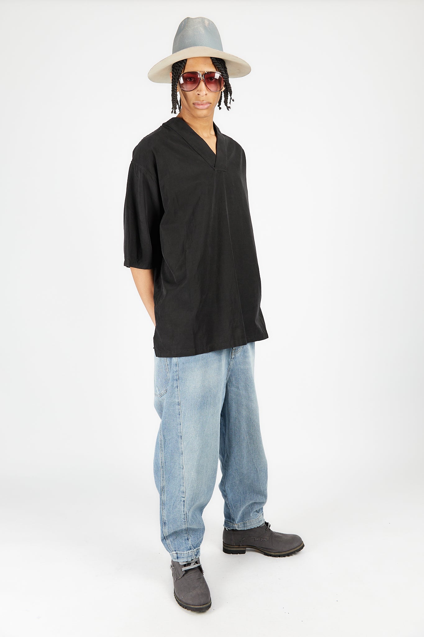 V Neck