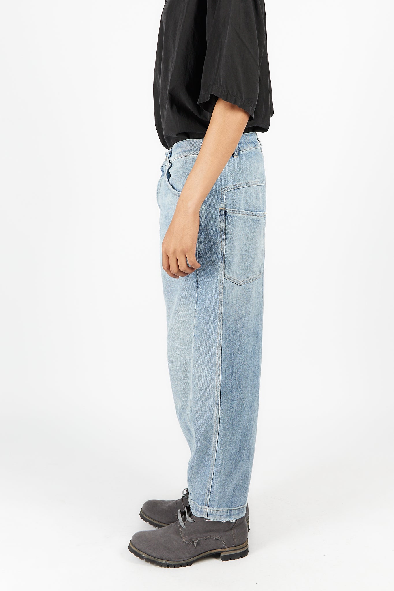 Cropped Pants