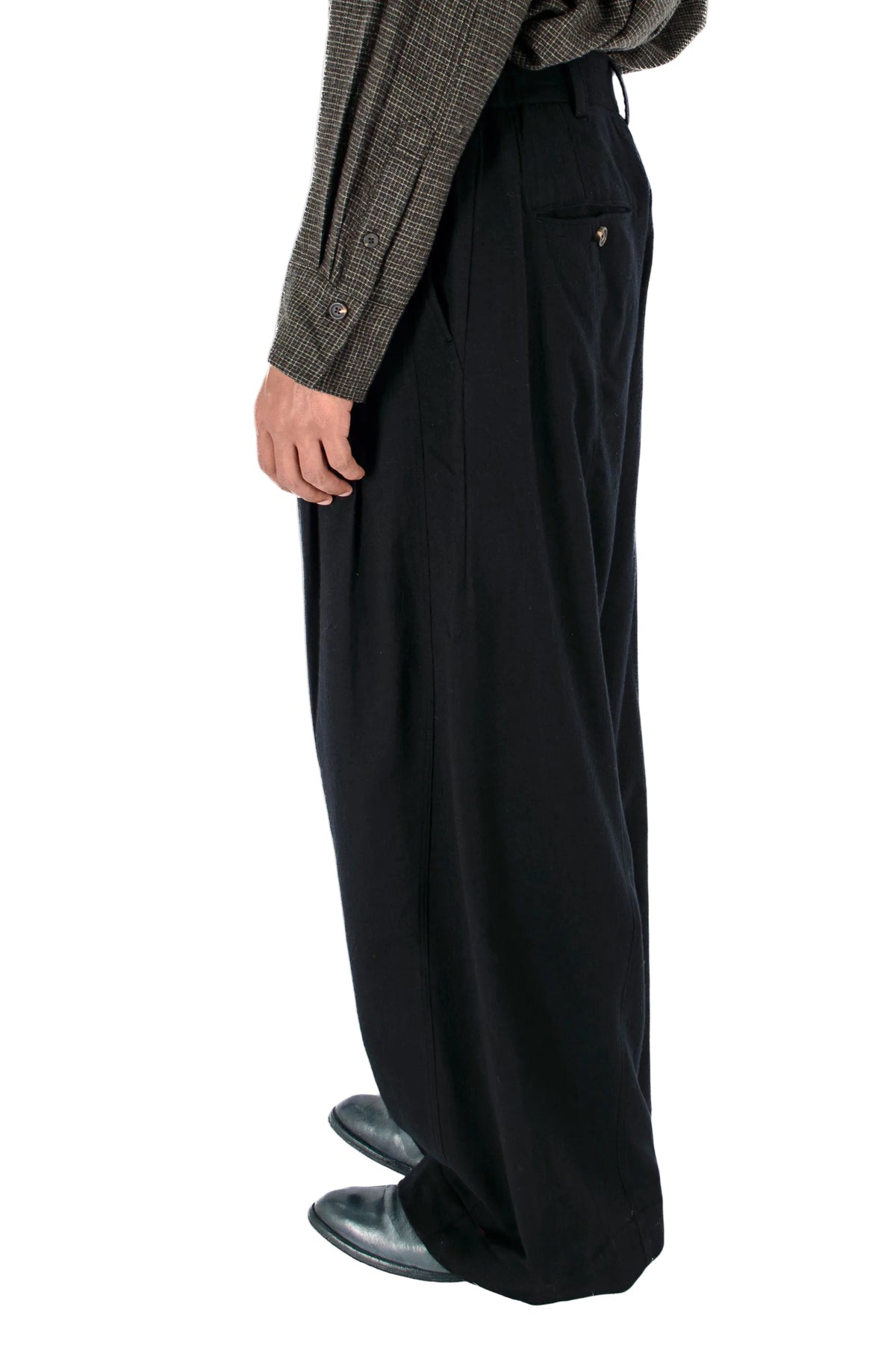 Extra Wide-Leg Trousers