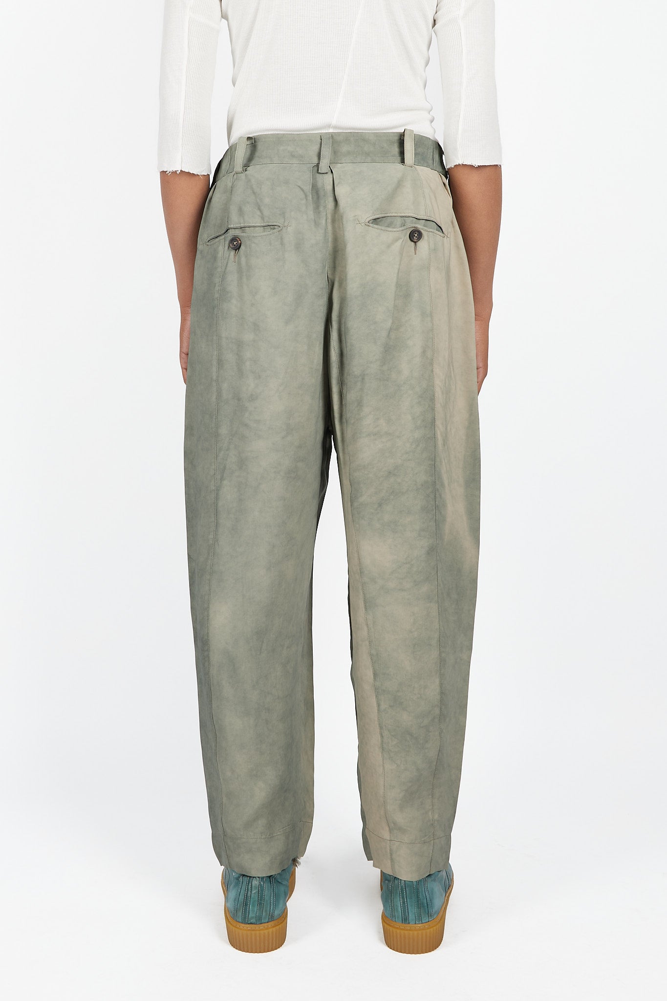 Front Pleats Tapered Long Trousers