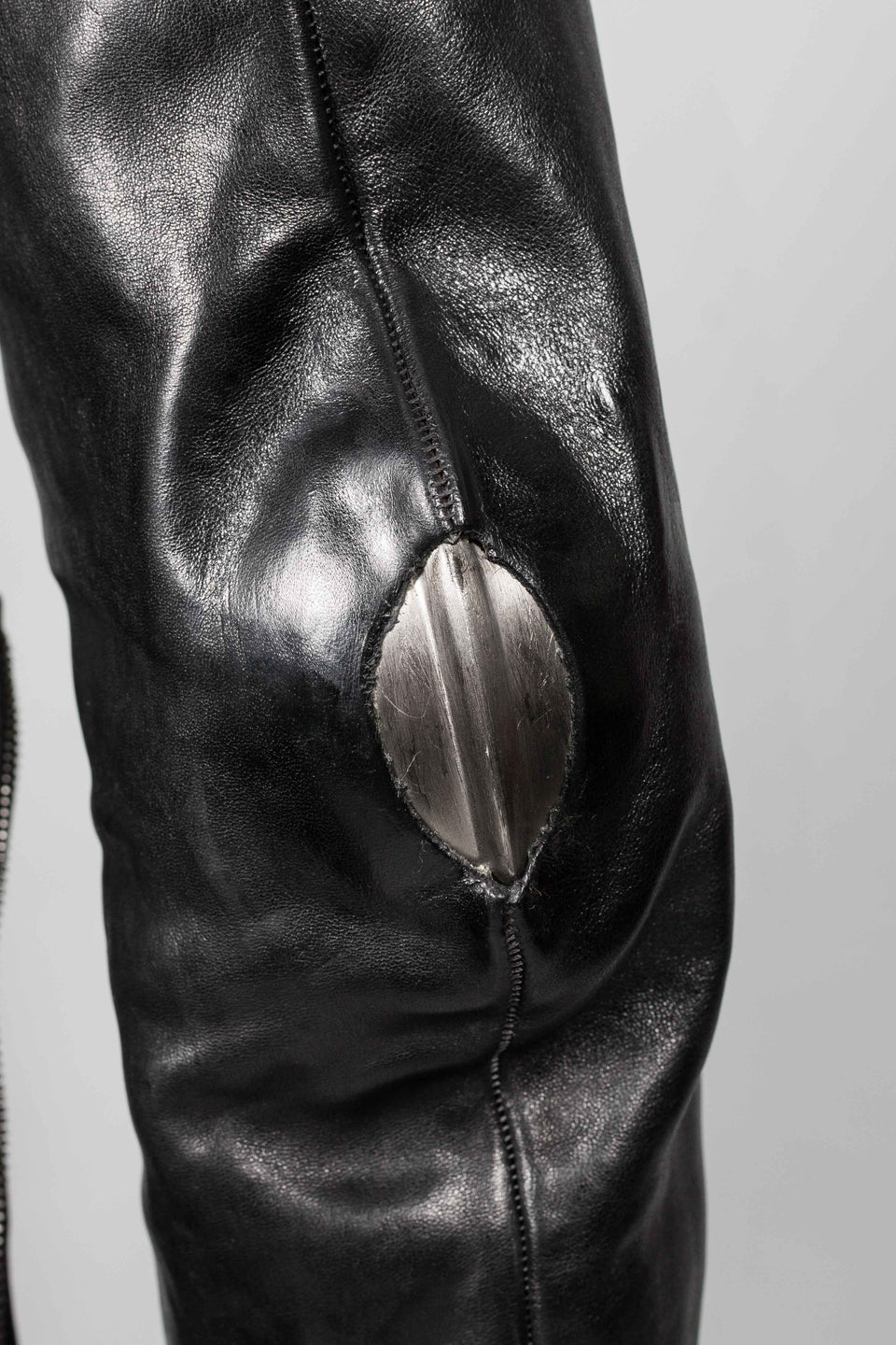 Object Dyed Lined Prosthetic Elbow High Neck Leather Jacket