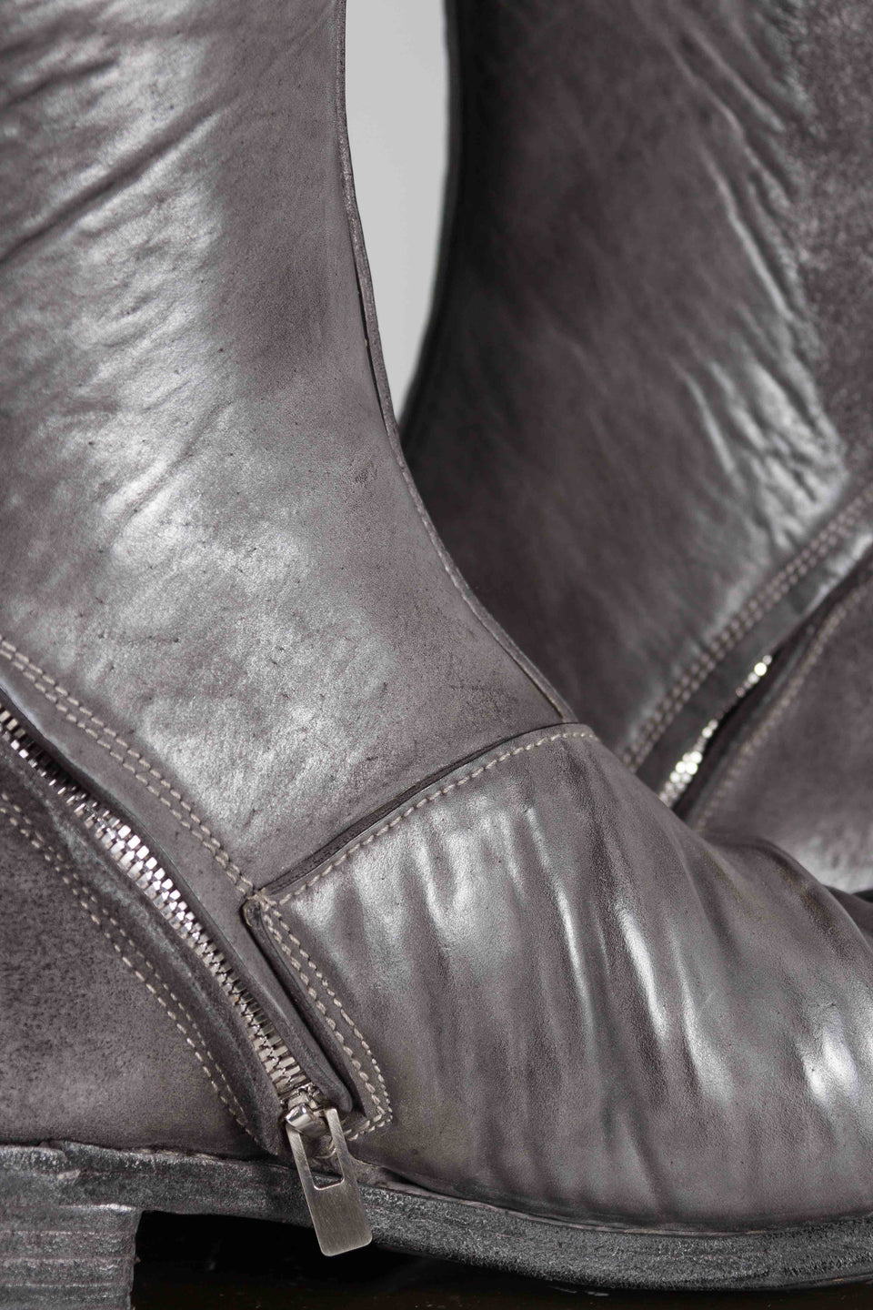 Object Dyed Lined Diagonal Zip Goodyear Boot