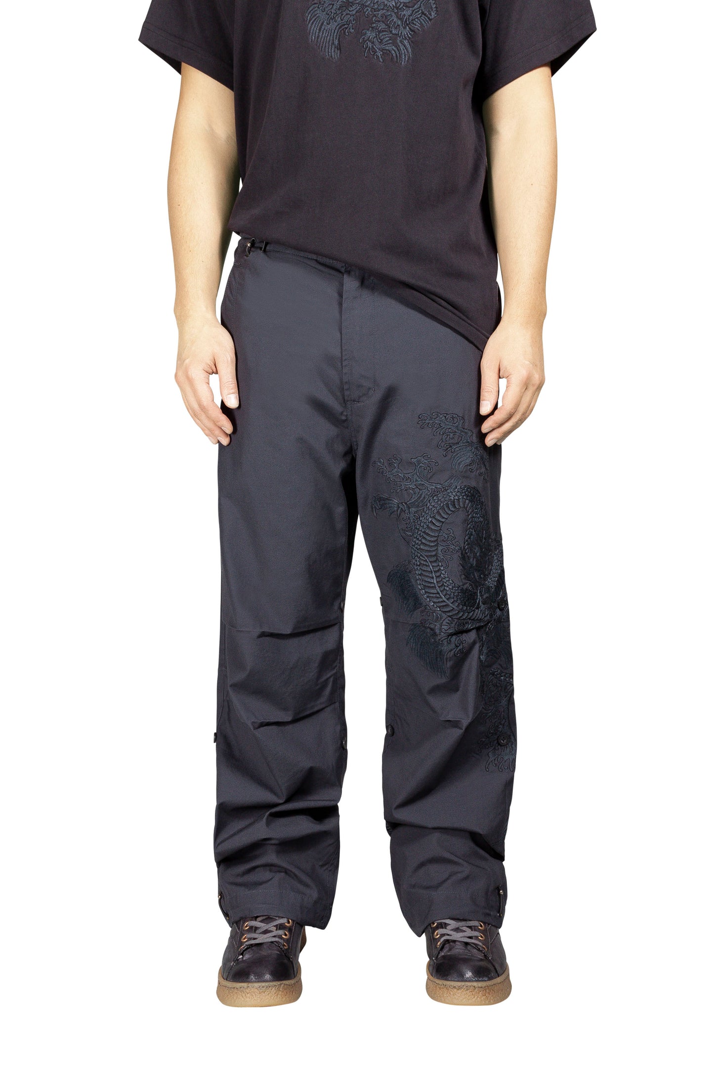 XL Water Dragon Embroidered Loose Snopants®
